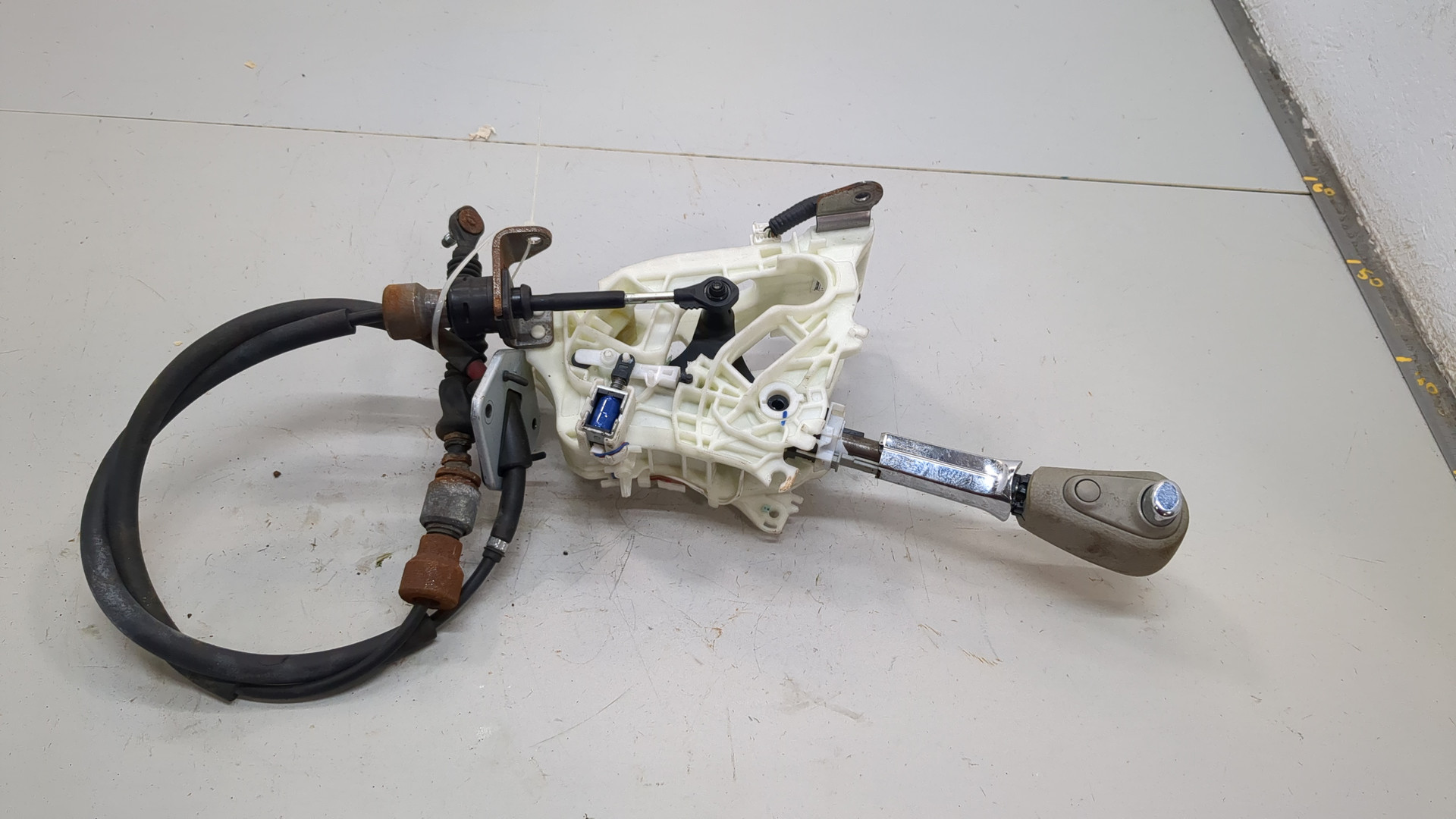 Кулиса МКПП / АКПП