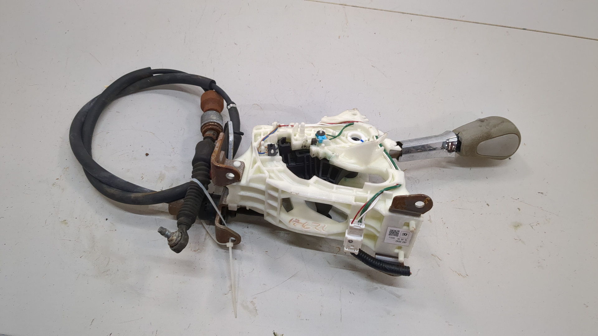 Кулиса МКПП / АКПП