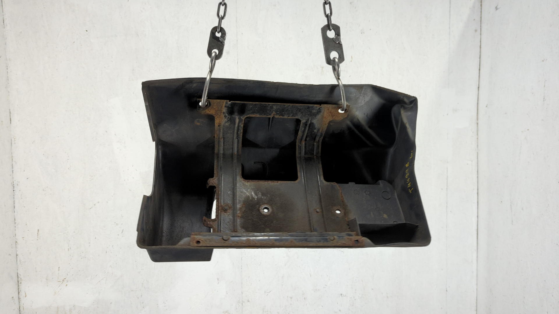 Планка под фонарь левая