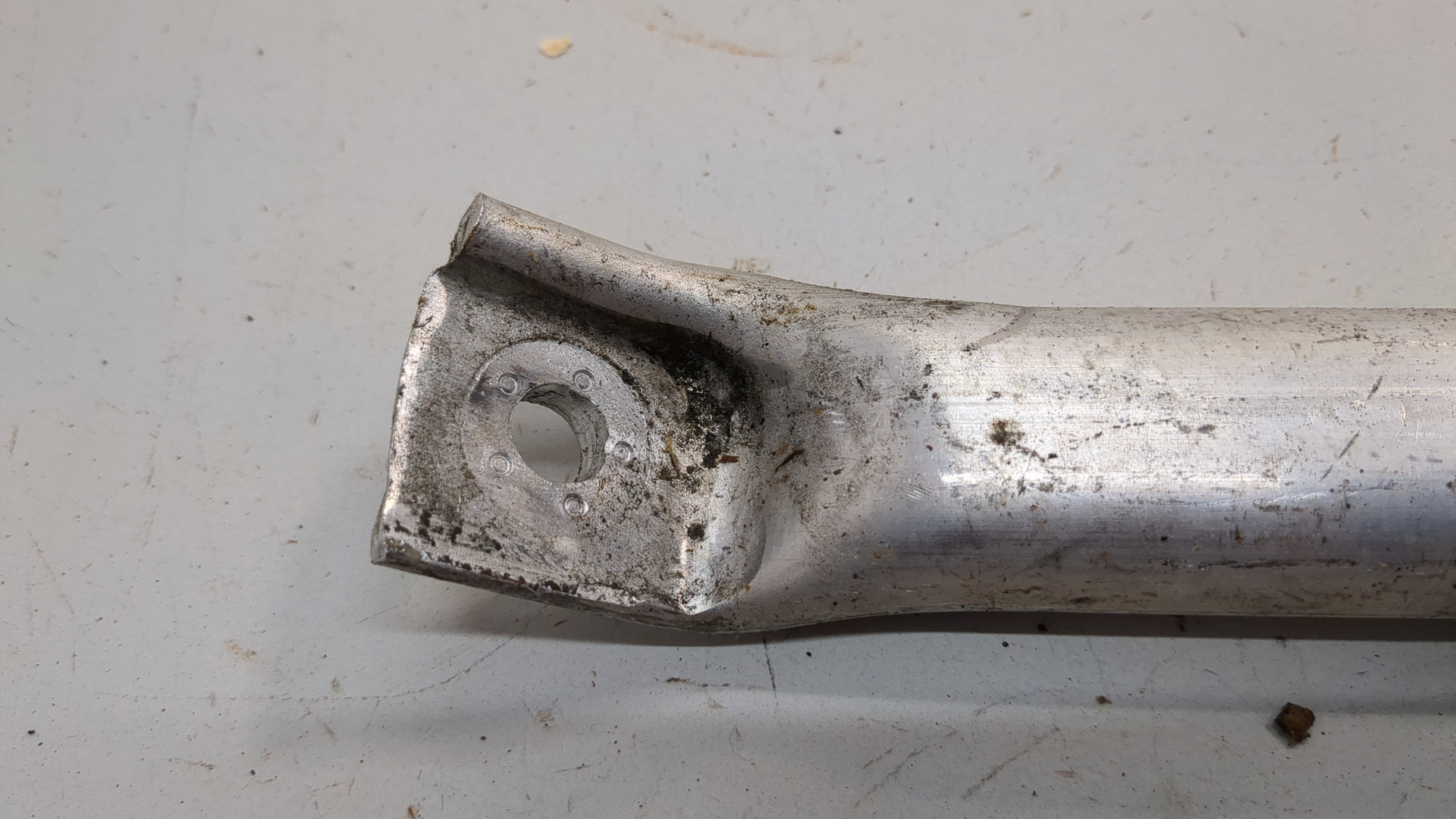 Растяжка столбов