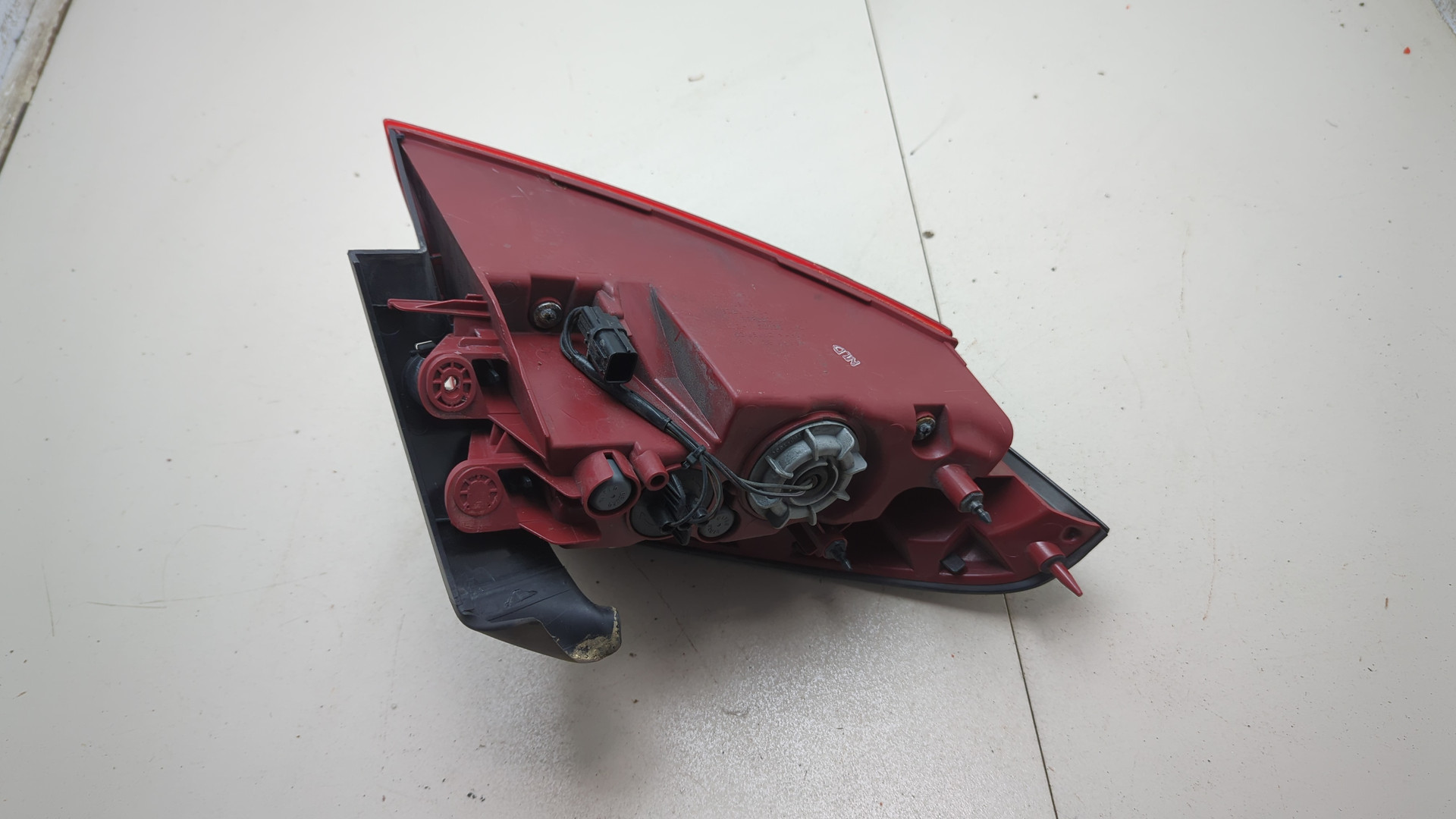 Фонарь задний правый