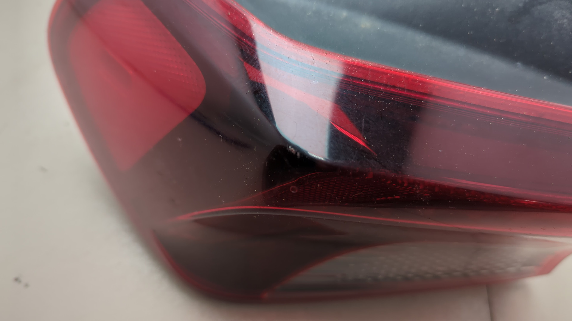 Фонарь задний левый