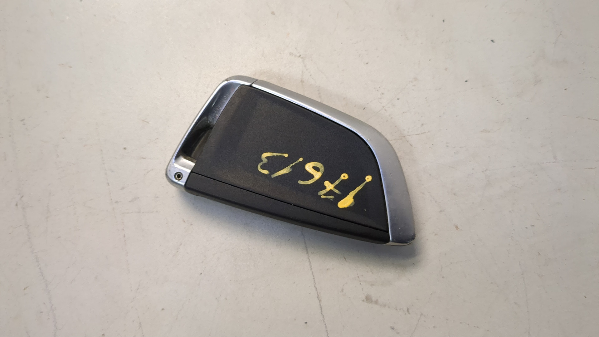 Ключ зажигания