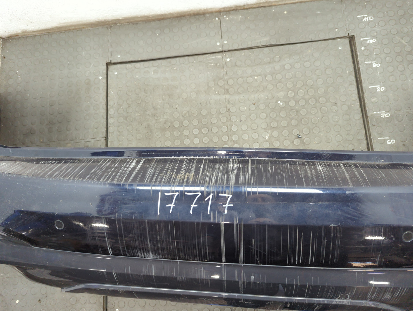 Бампер задний