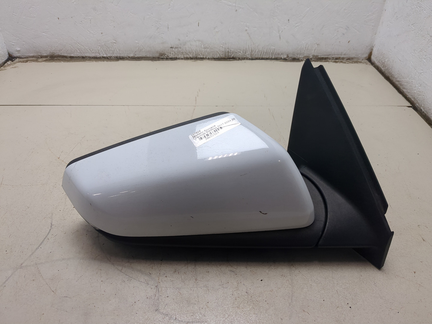 Зеркало правое электрическое