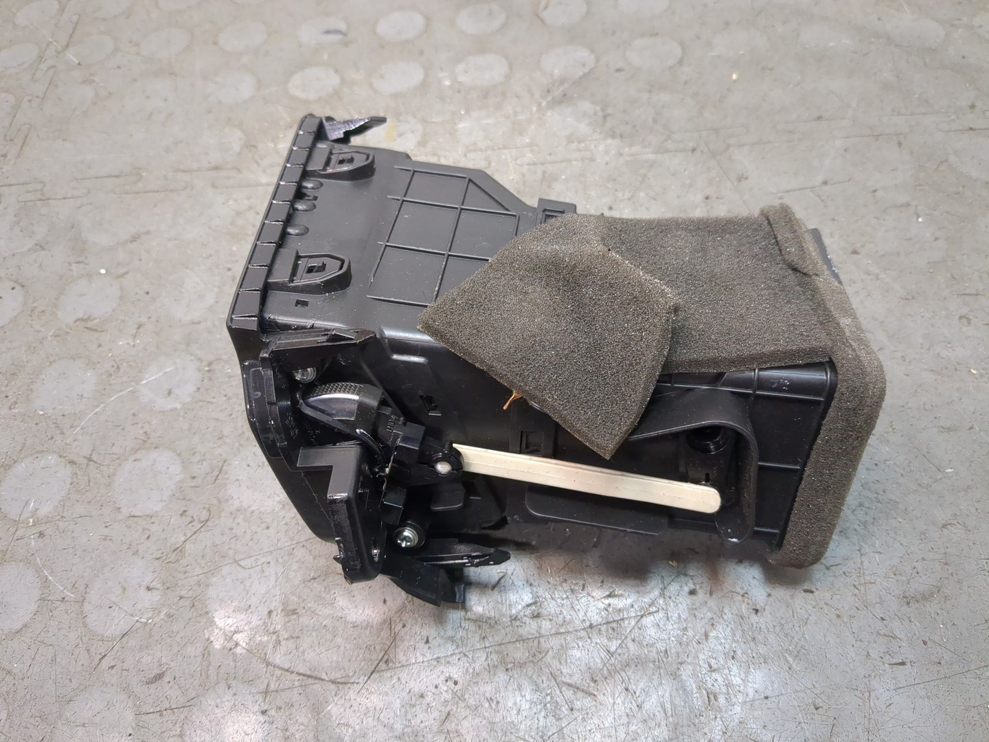 Дефлектор воздушный