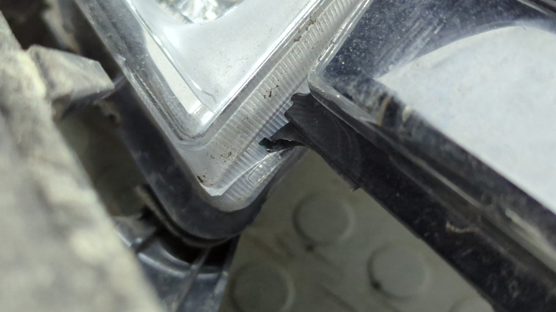 Бампер передний