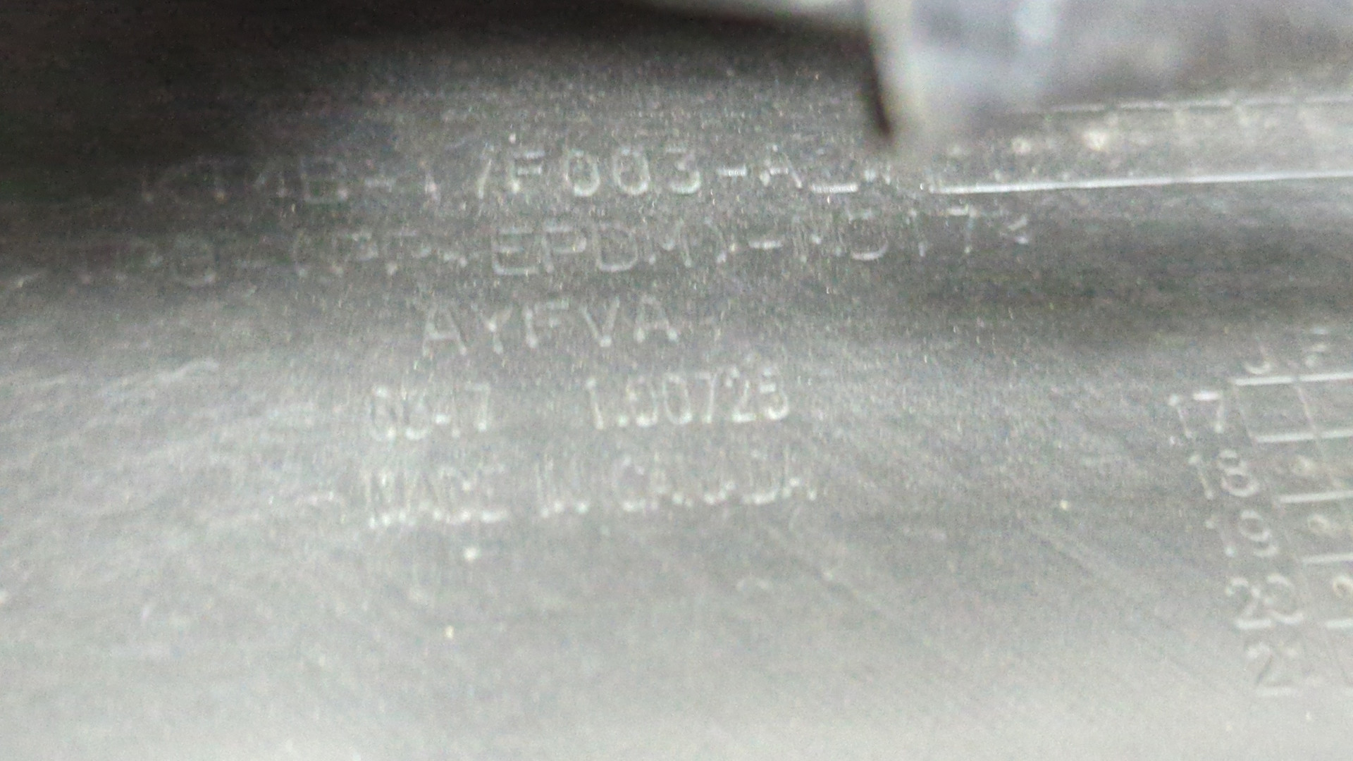 Бампер передний