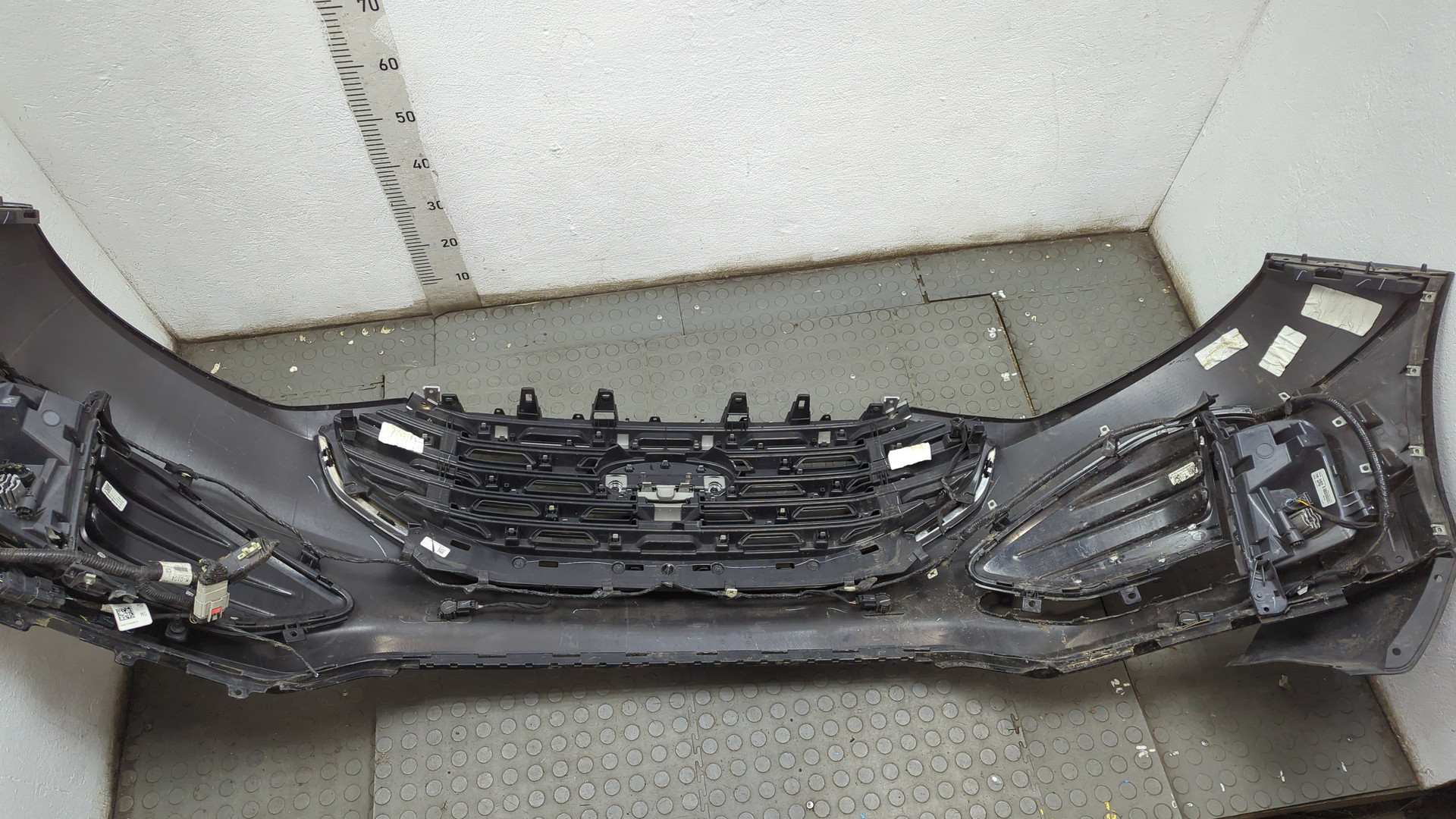 Бампер передний