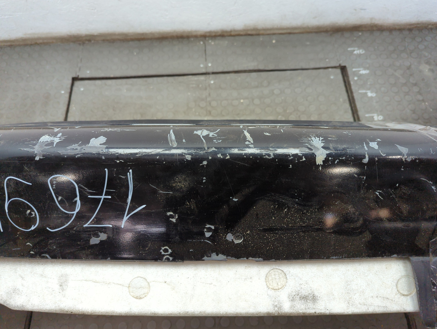 Бампер задний