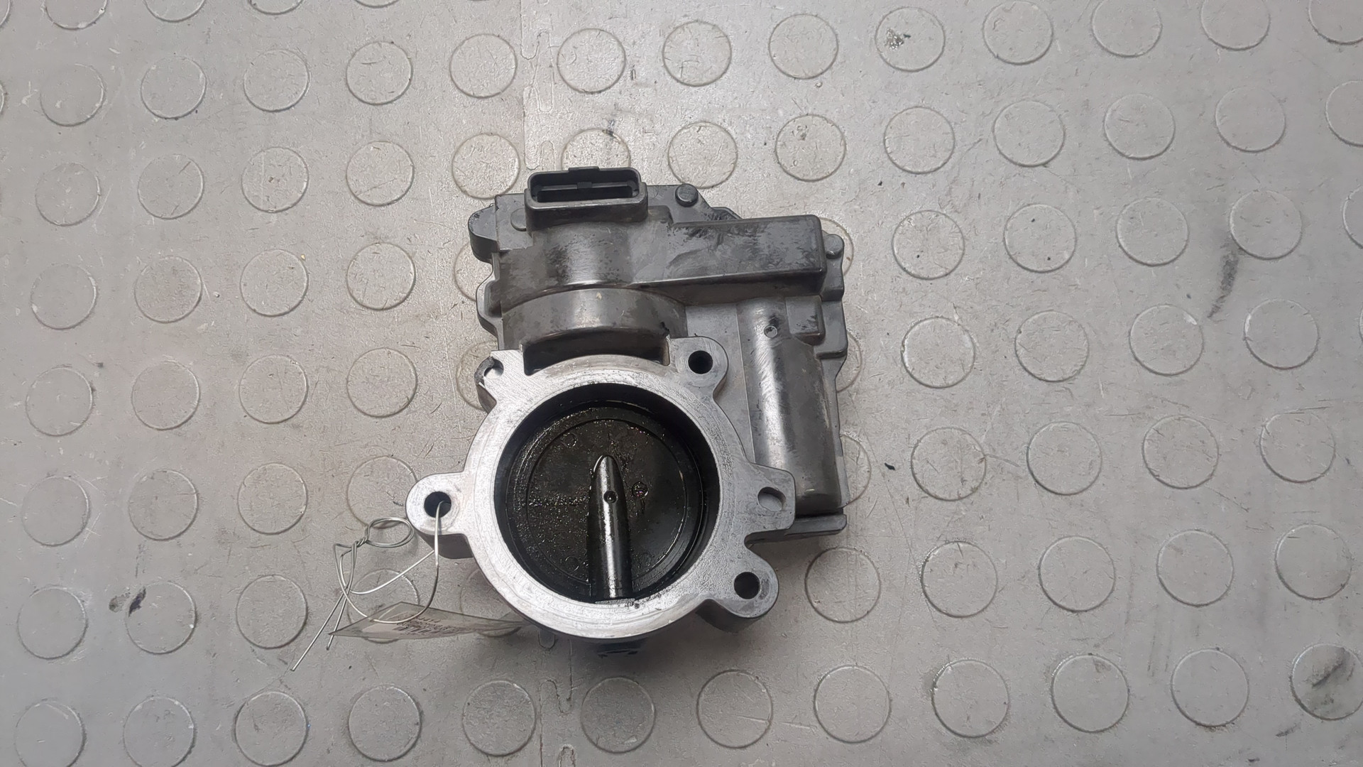 Заслонка дроссельная электрическая