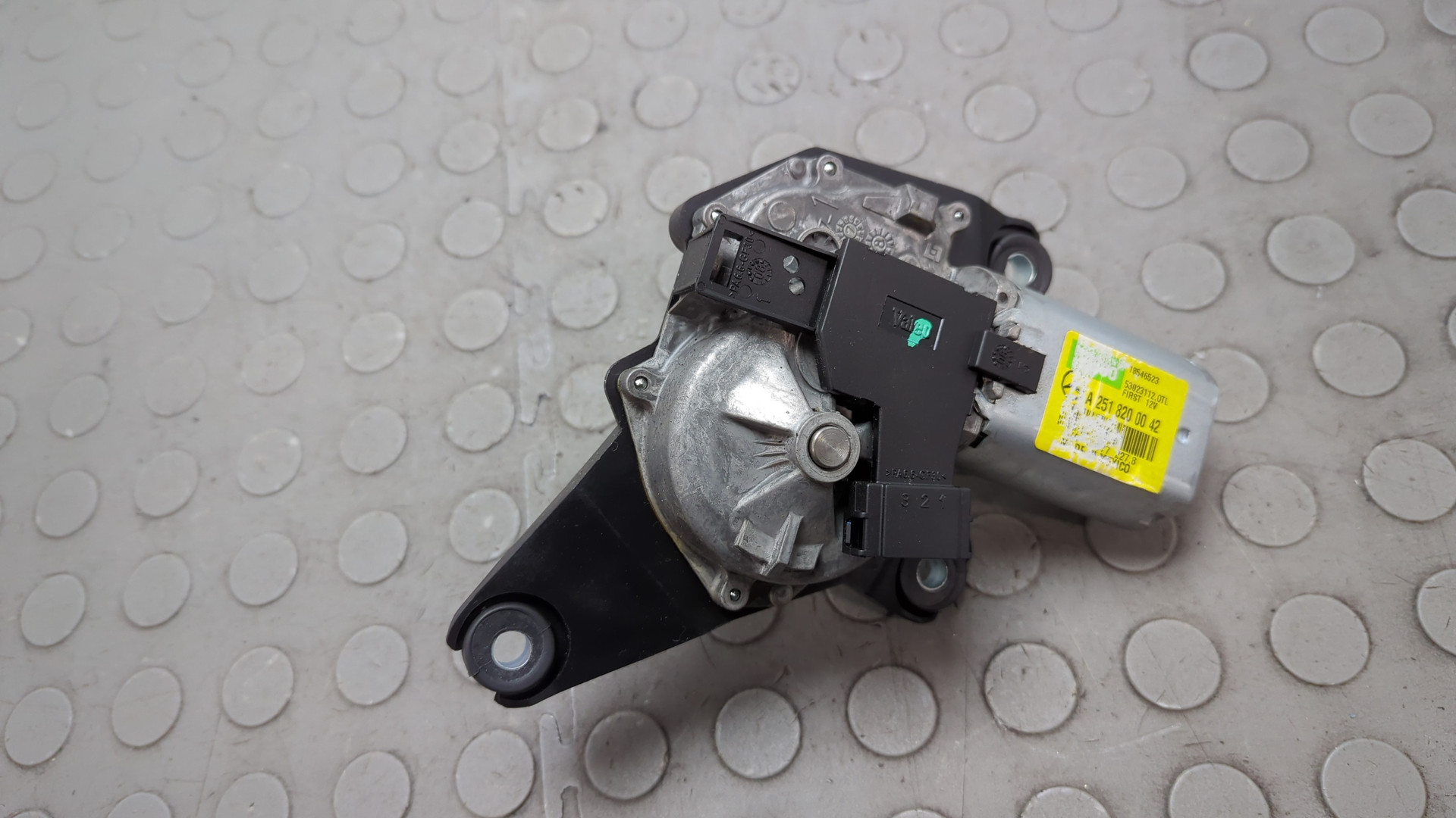 Моторчик стеклоочистителя задний