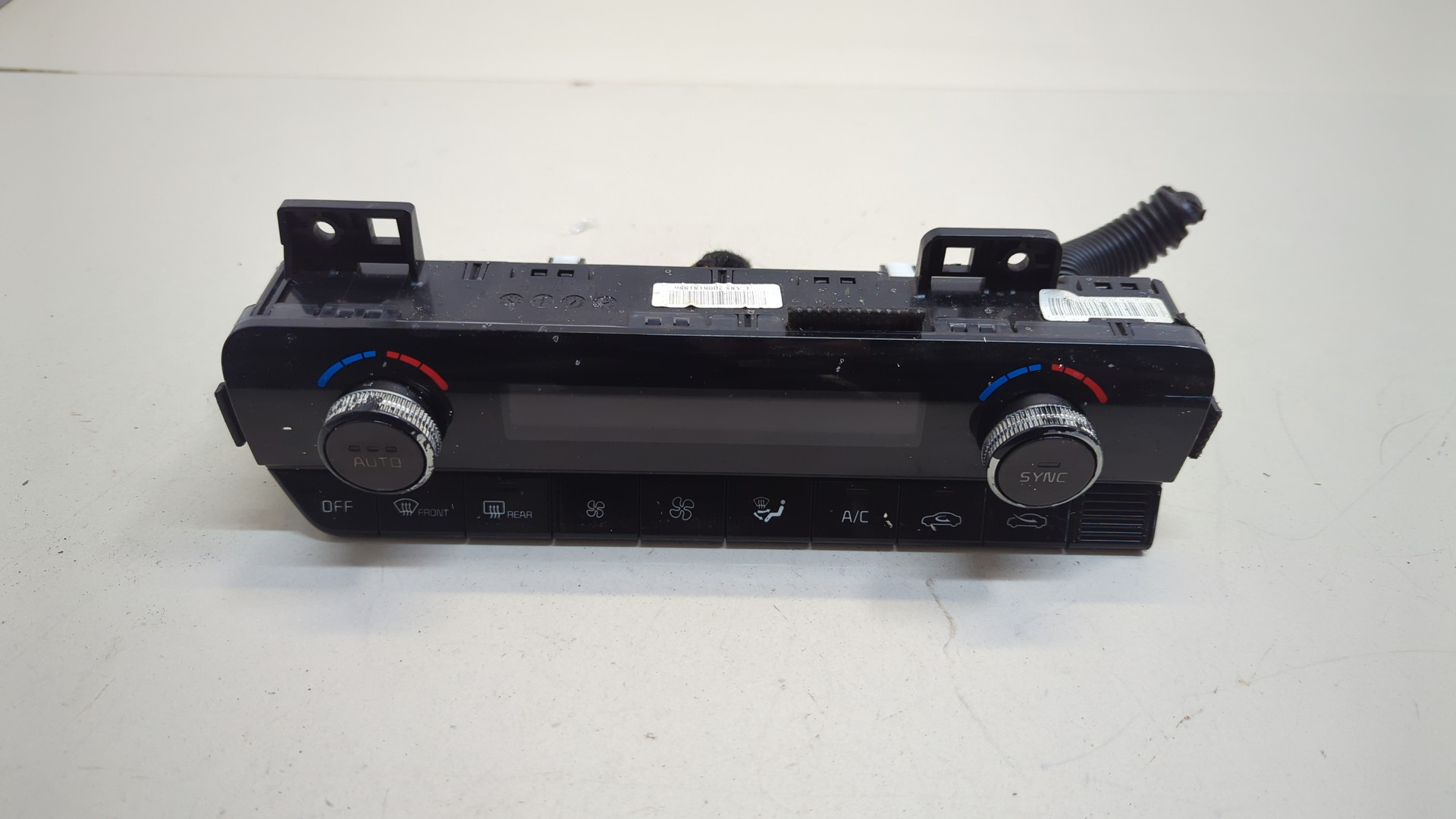 Переключатель отопителя