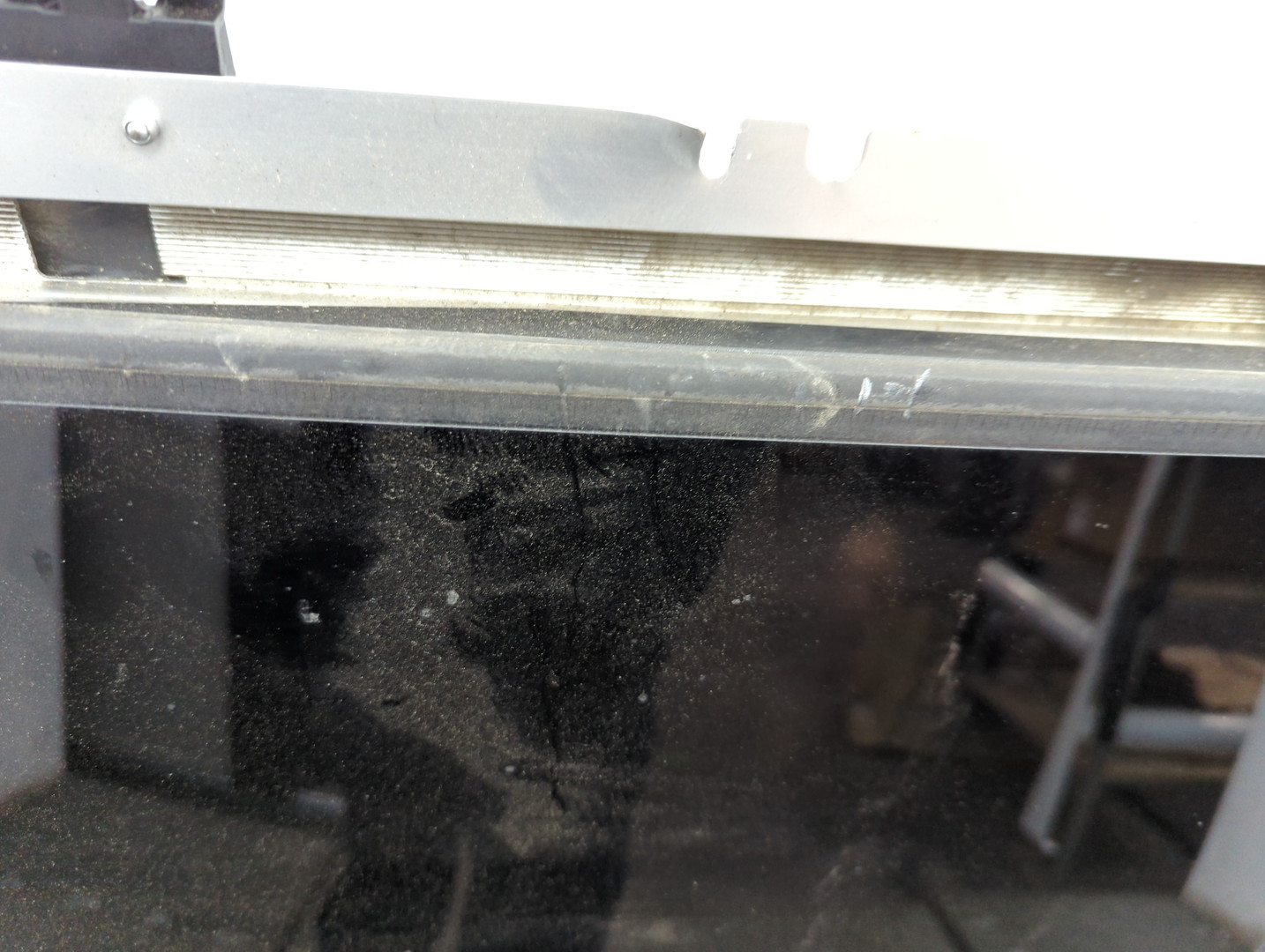 Люк в сборе электрический