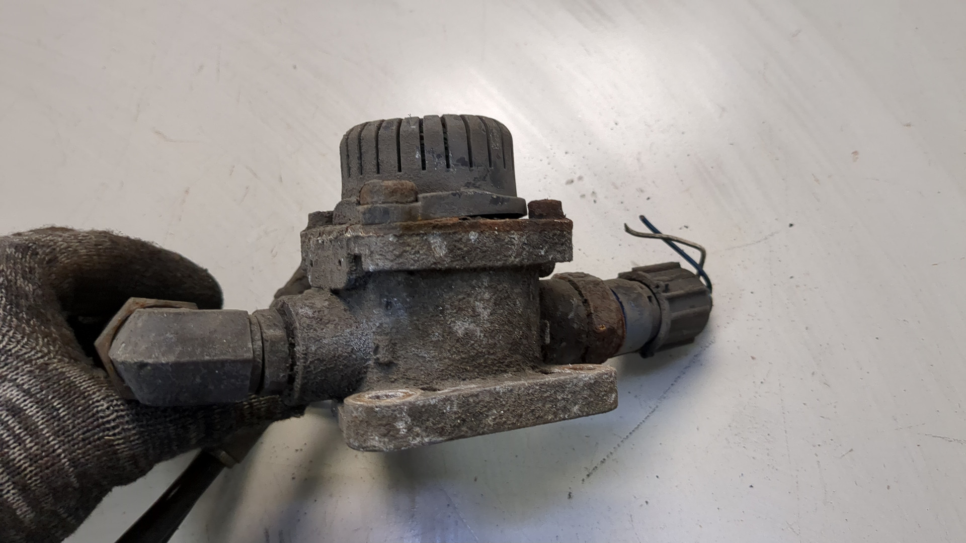 Кран нагрузочный