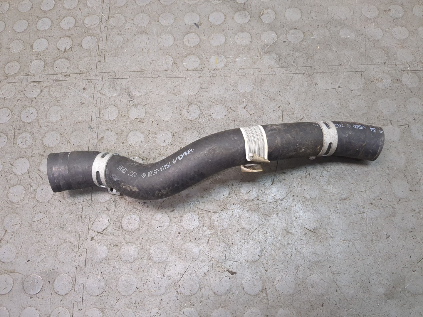 Шланг системы охлаждения