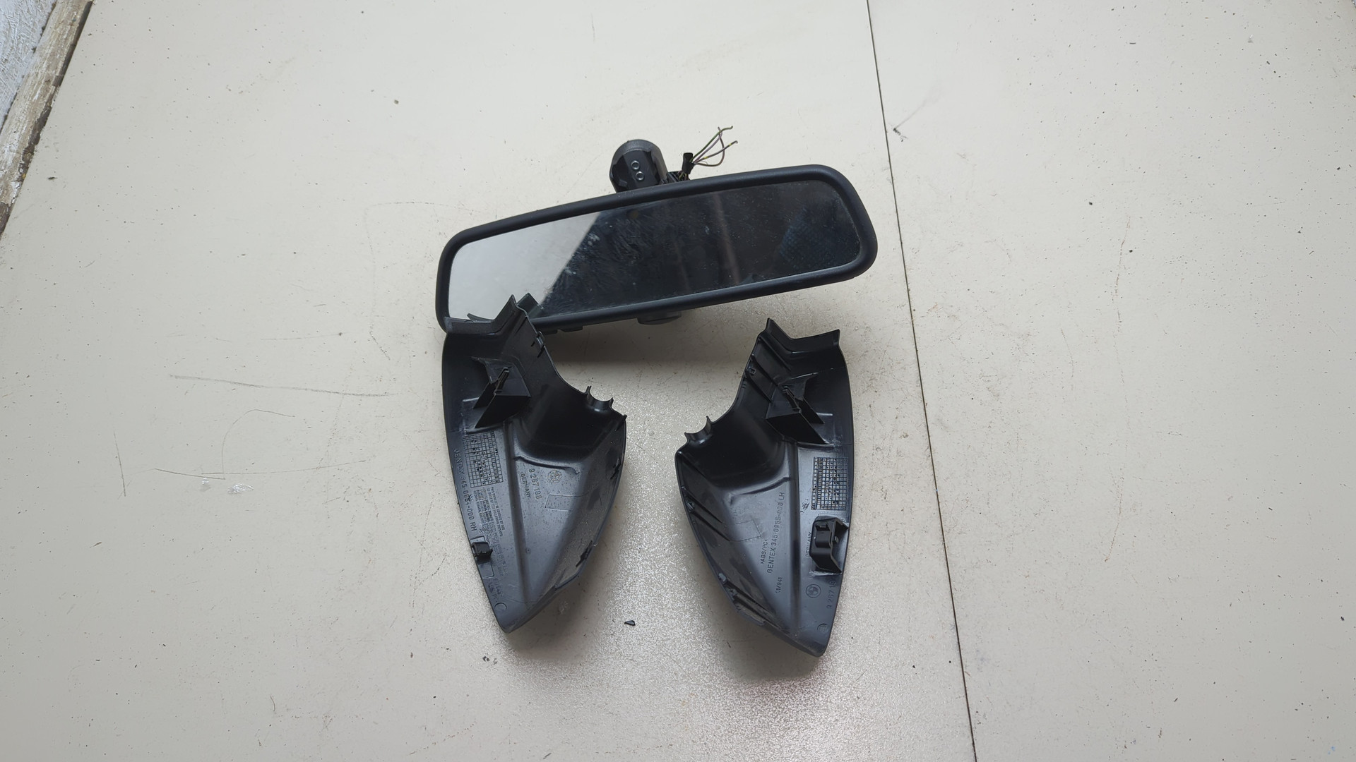 Зеркало заднего вида