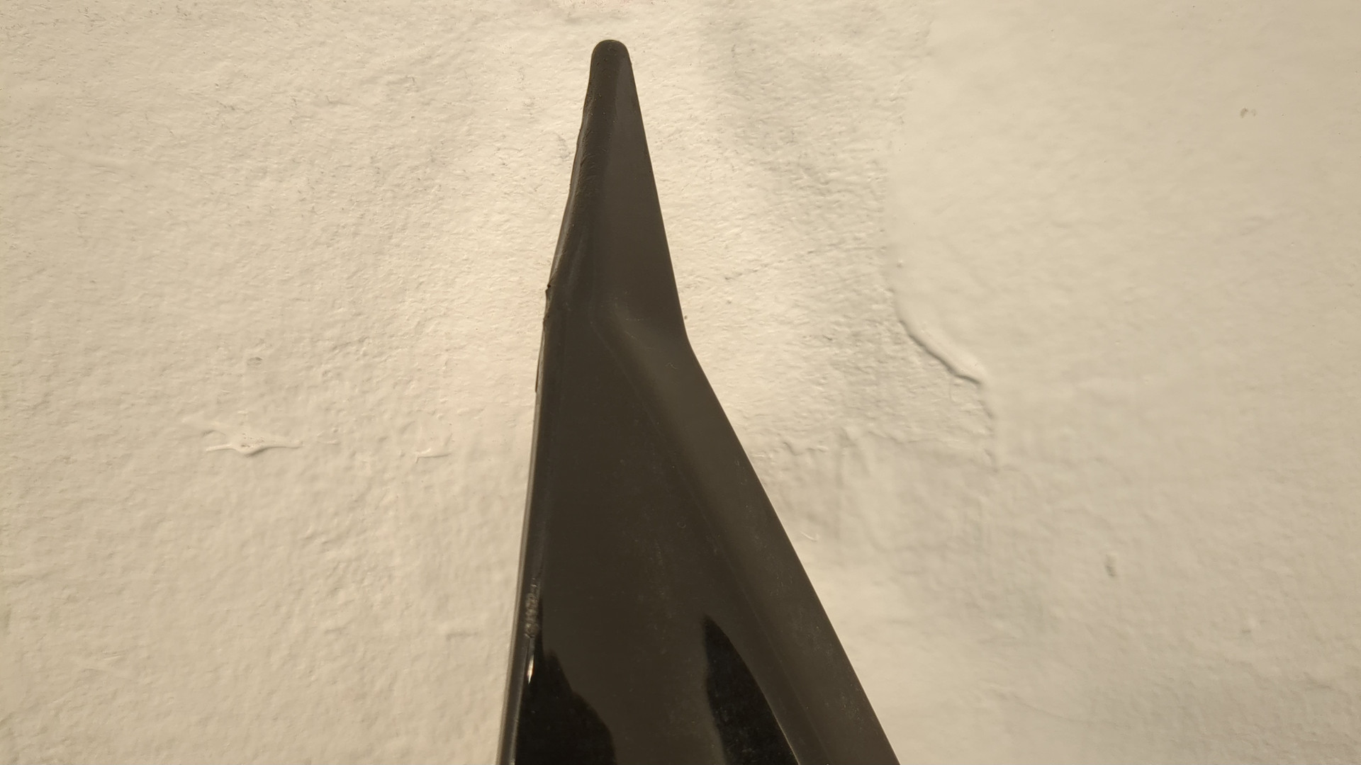 Крыло переднее левое