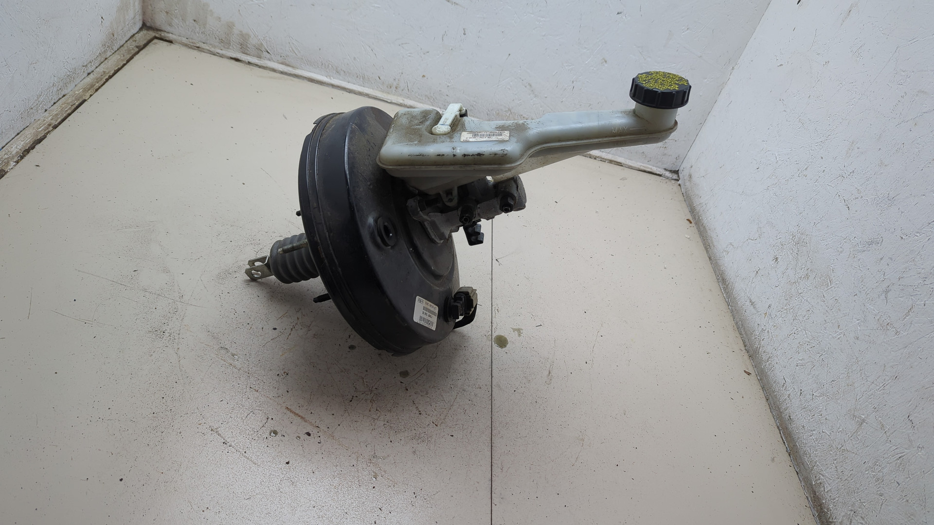 Цилиндр тормозной главный