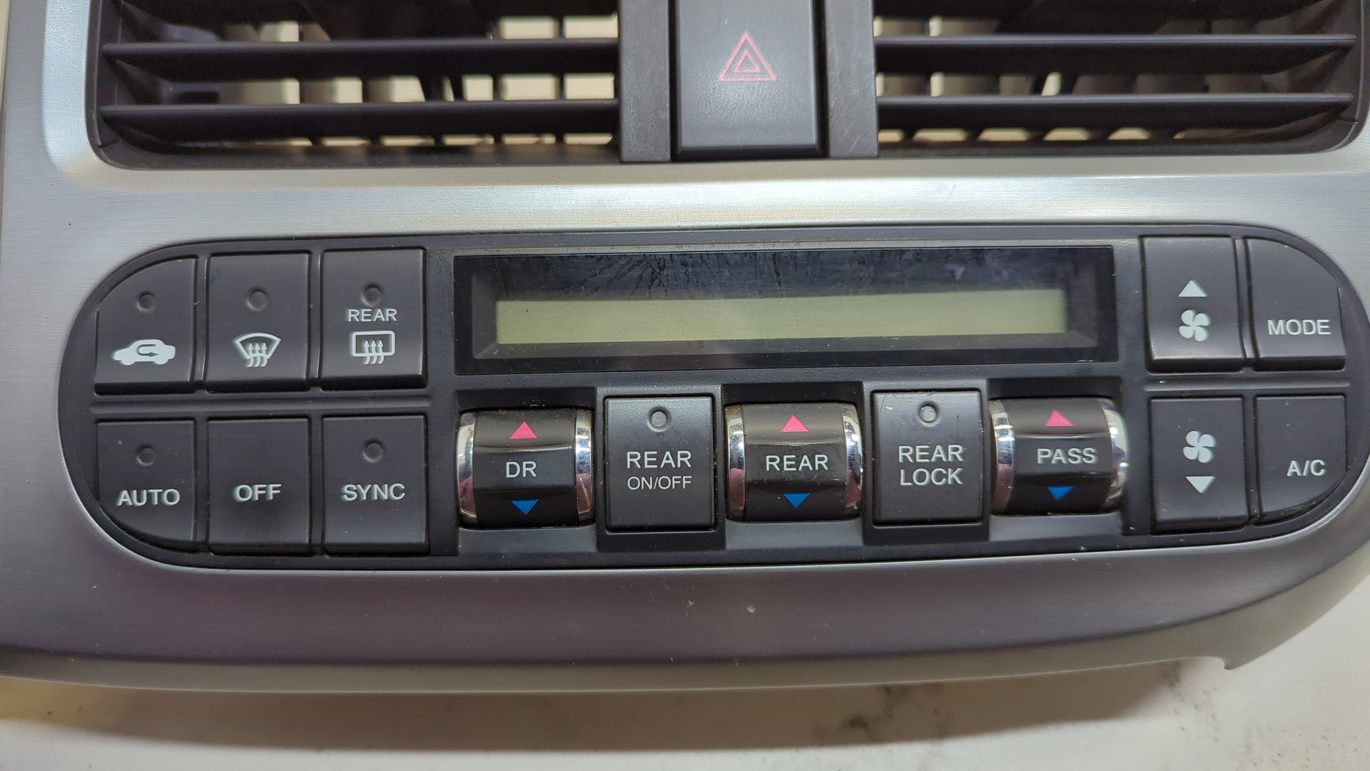 Переключатель отопителя