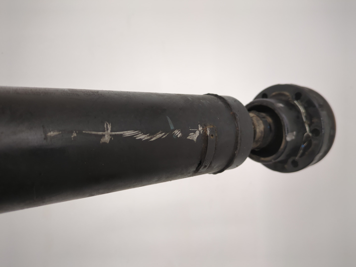 Вал карданный передний