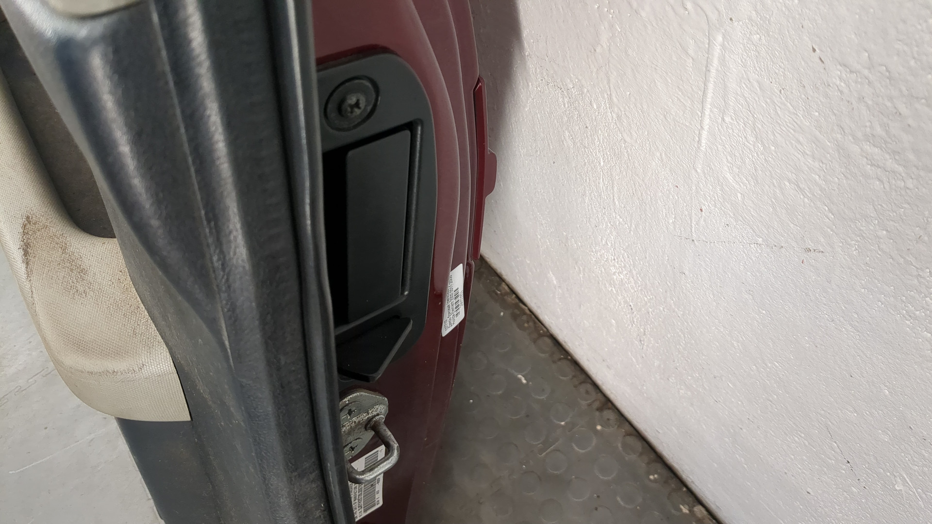 Дверь задняя левая