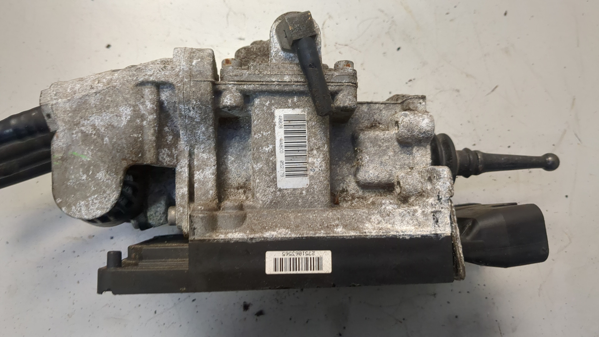 Кран тормозной главный