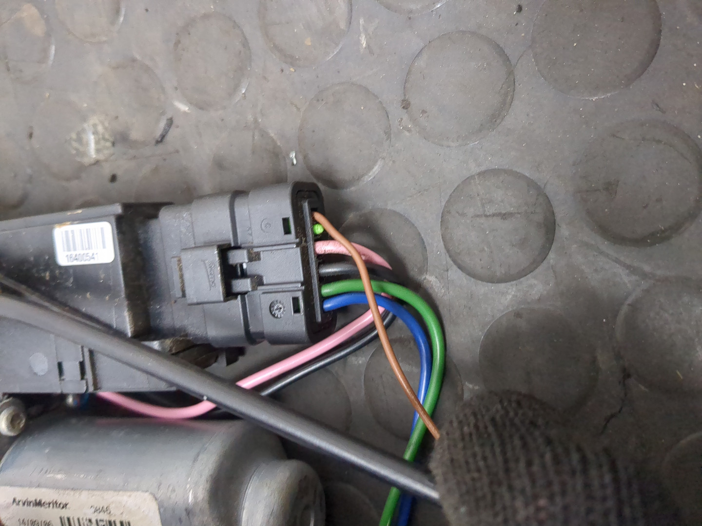 Стеклоподъемник электр. передний правый