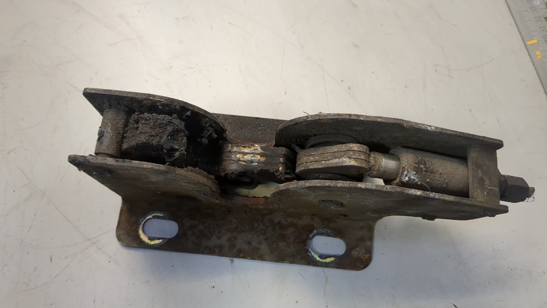 Замок кабины