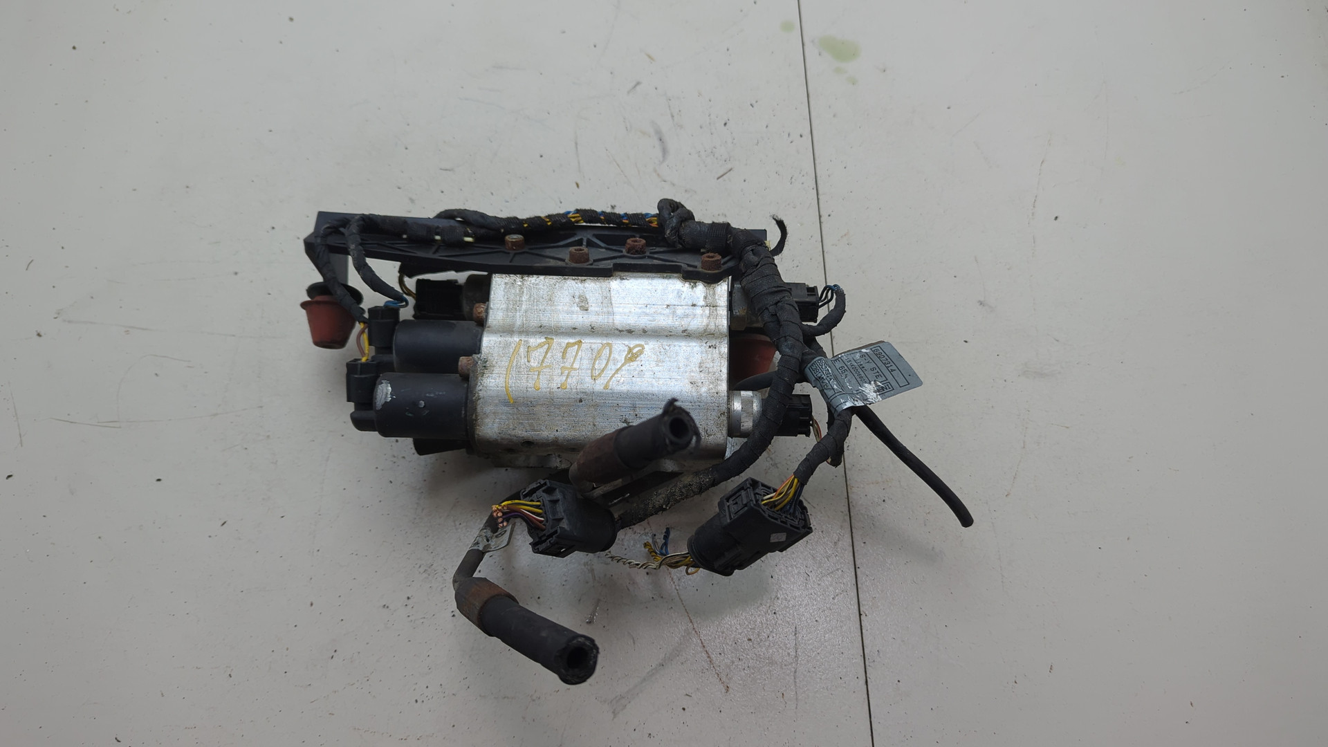 Блок клапанов