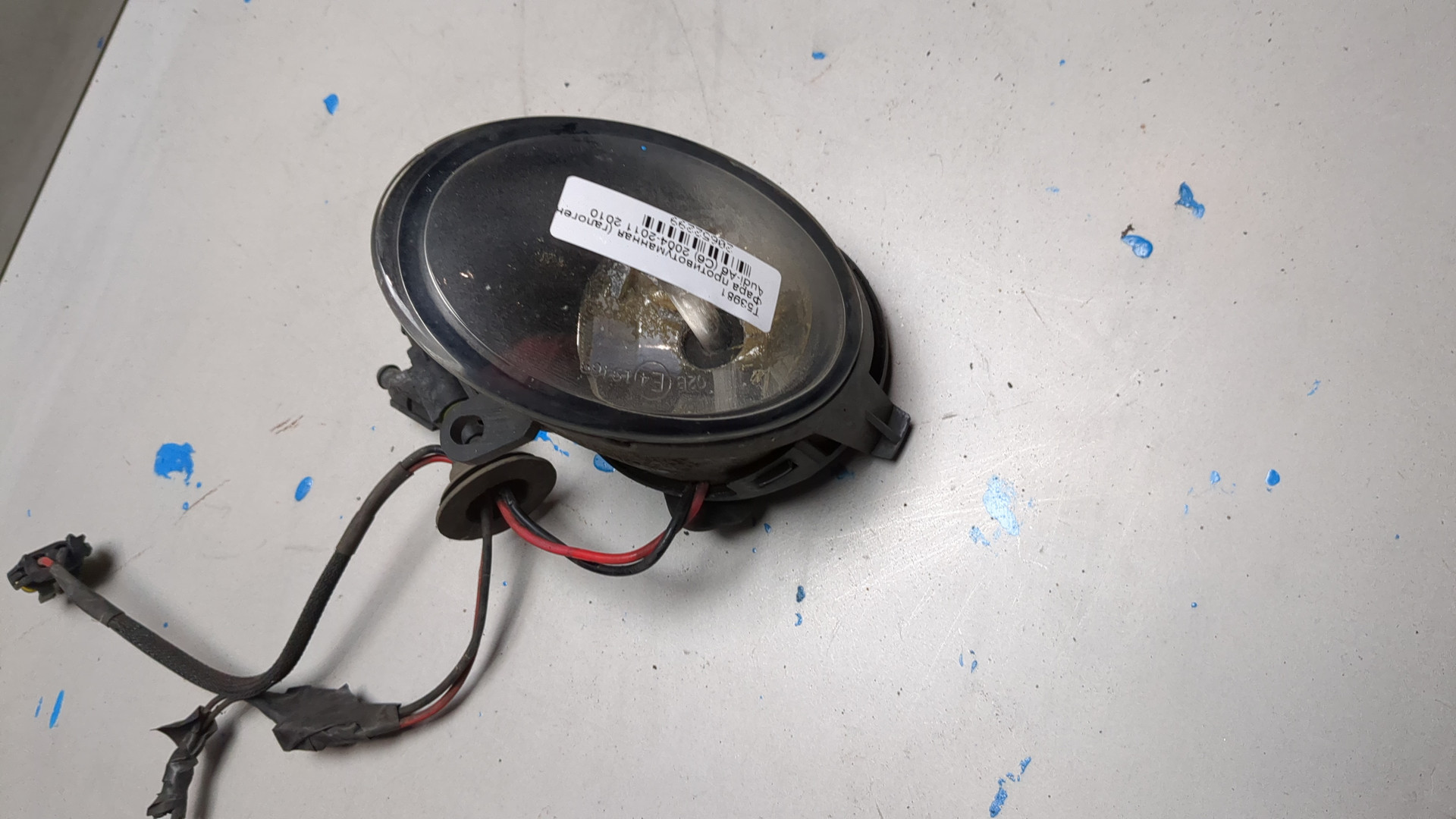 Фара противотуманная правая