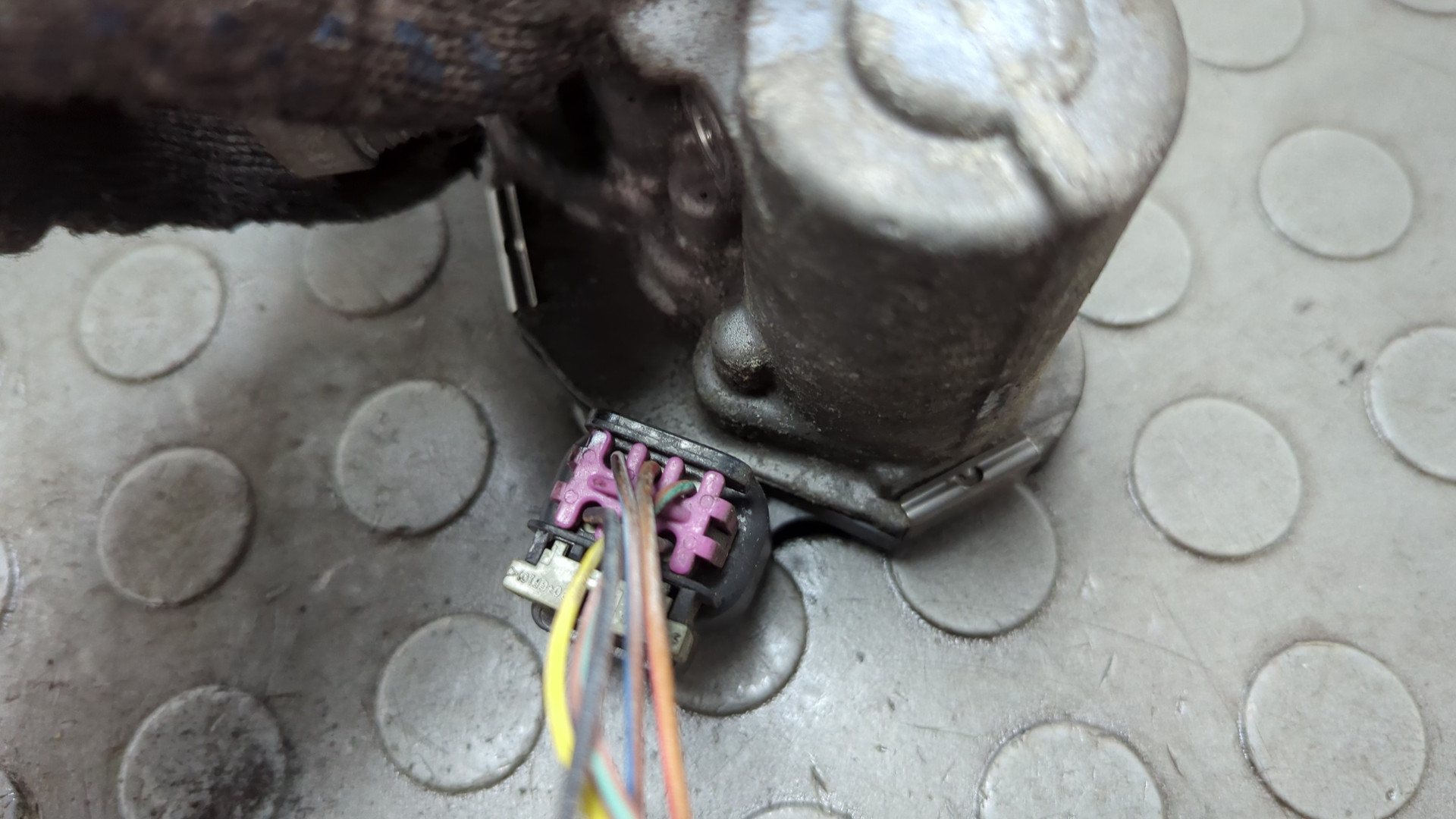 Заслонка дроссельная электрическая