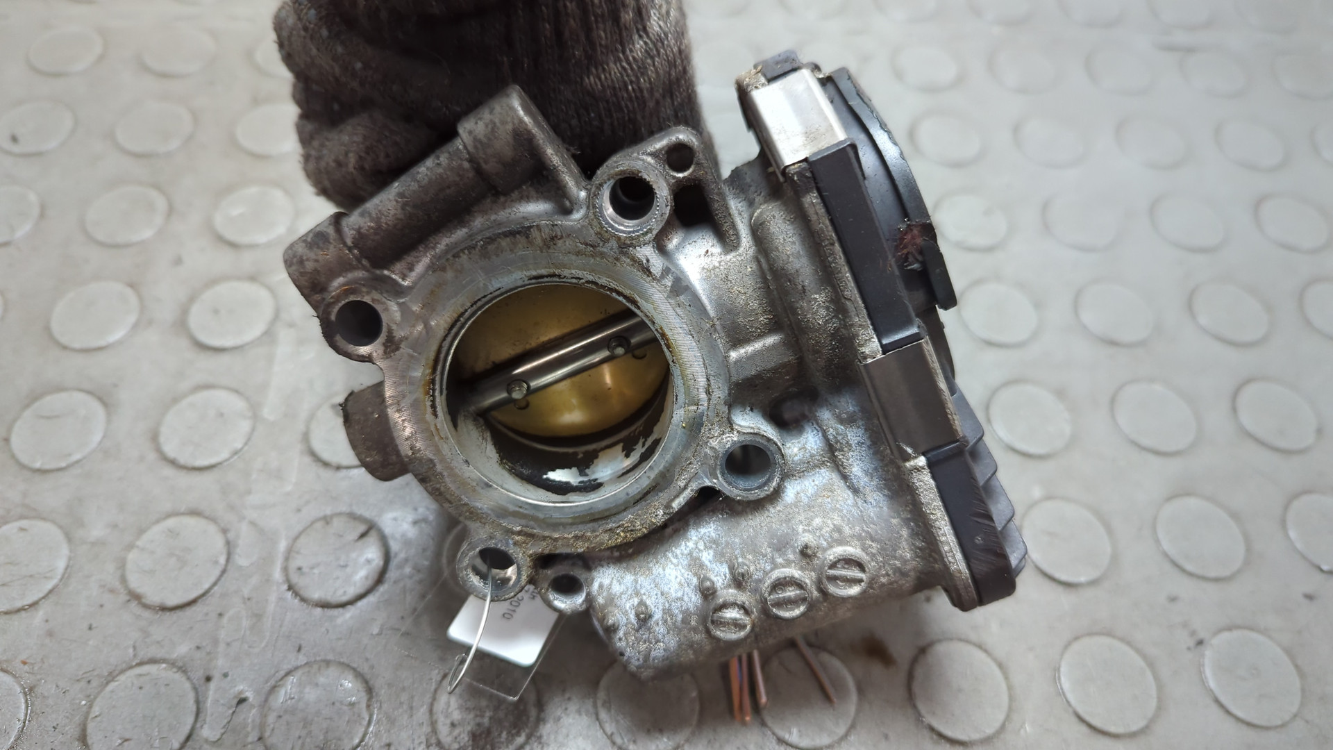 Заслонка дроссельная электрическая