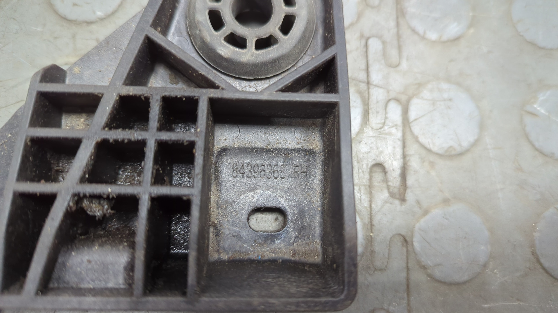 Кронштейн радиатора