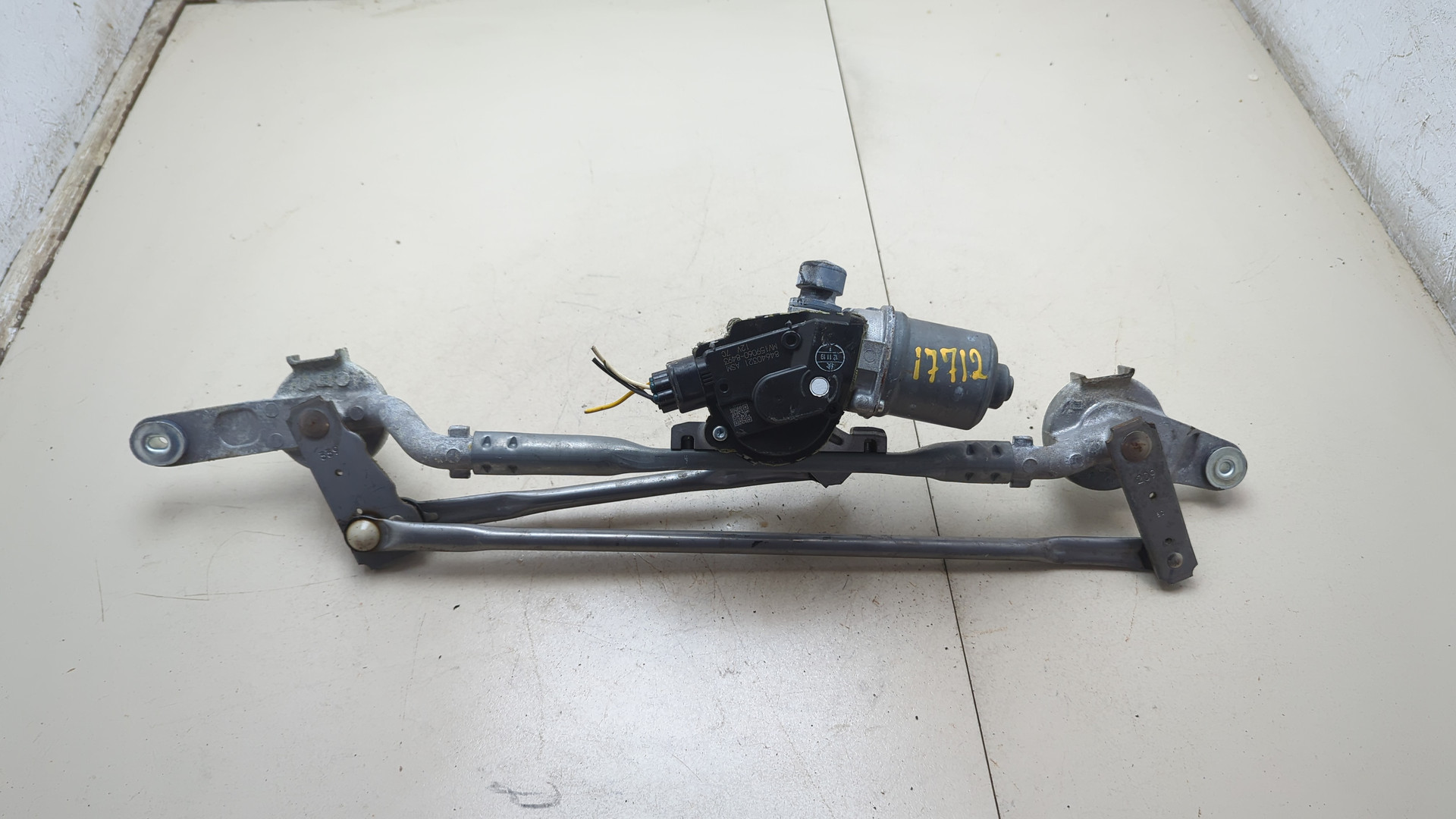 Трапеция стеклоочистителей