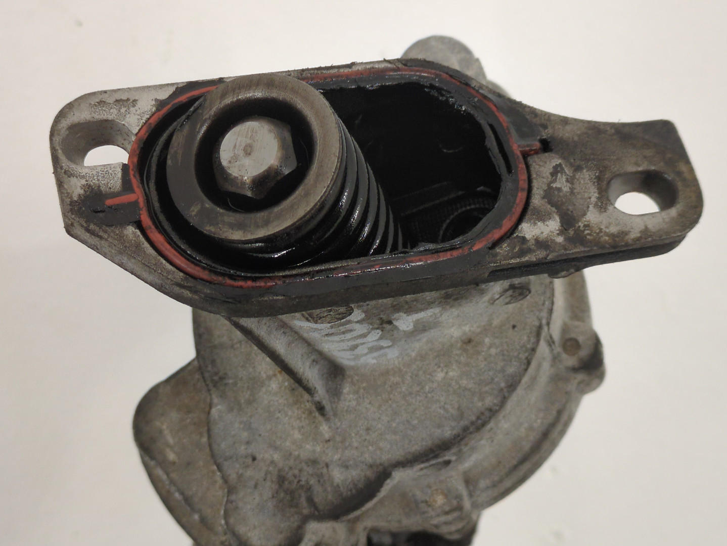 Насос вакуумный