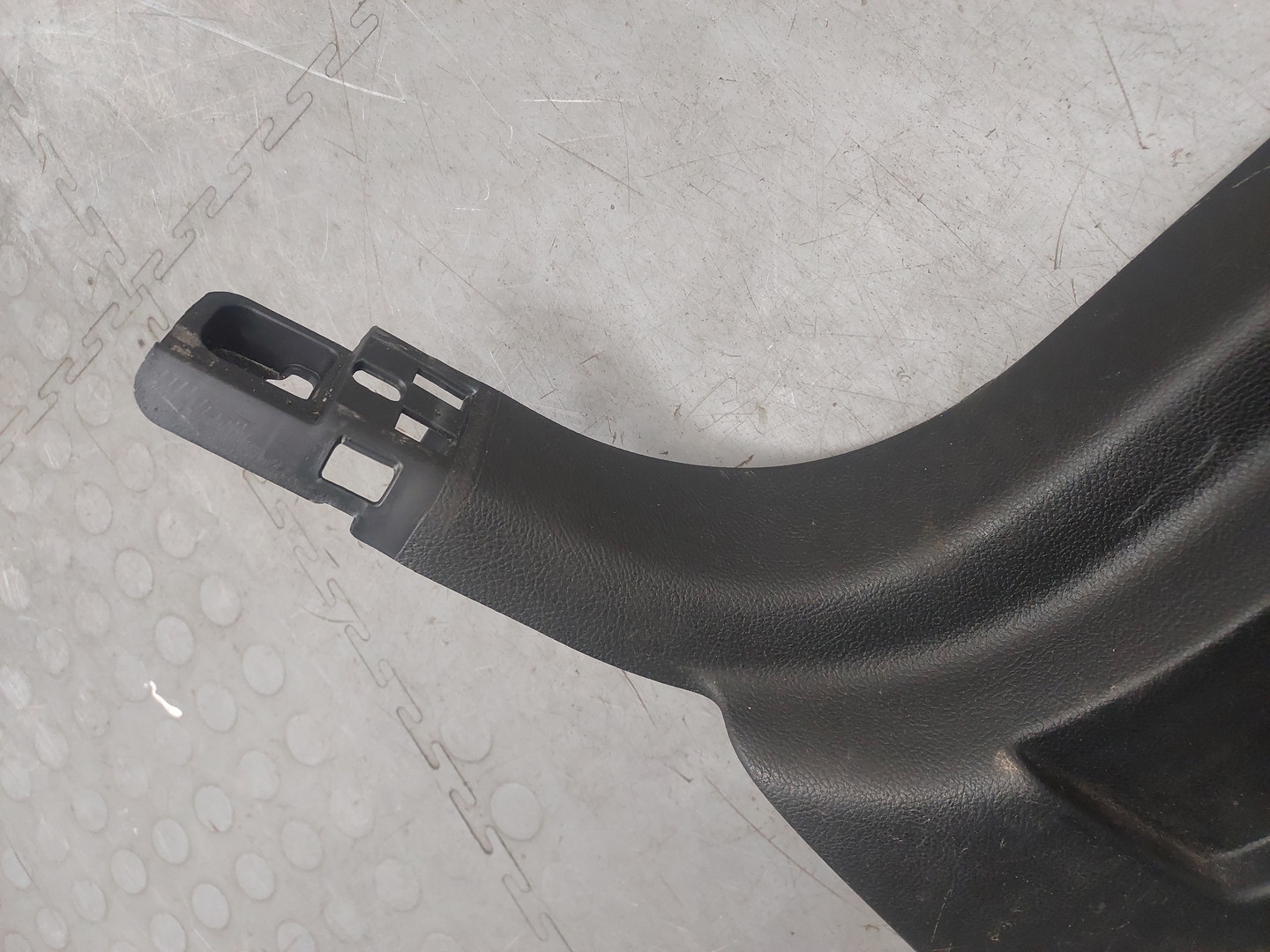 Обшивка салона