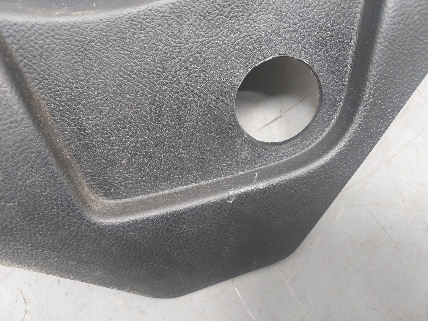 Обшивка салона