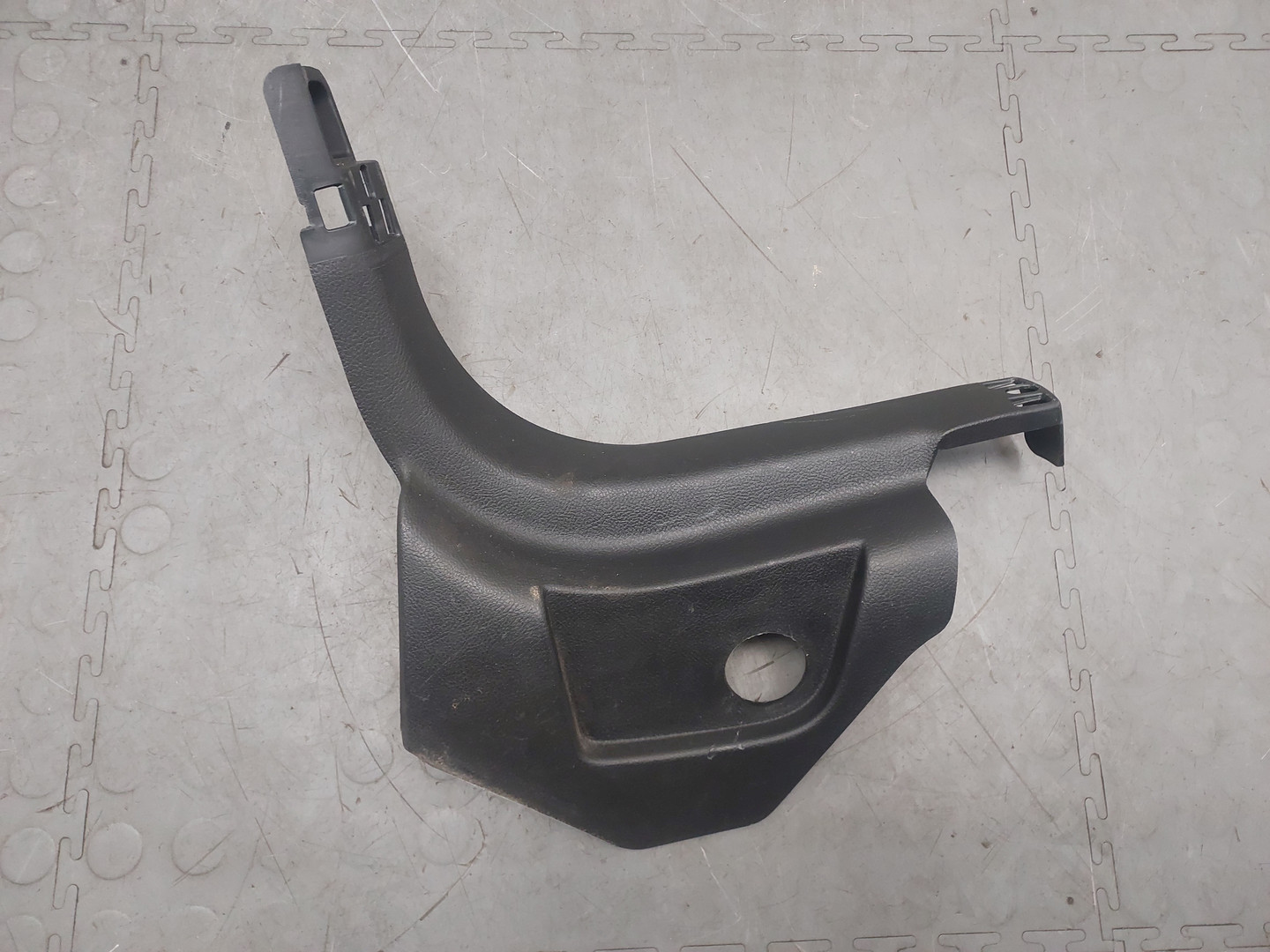 Обшивка салона