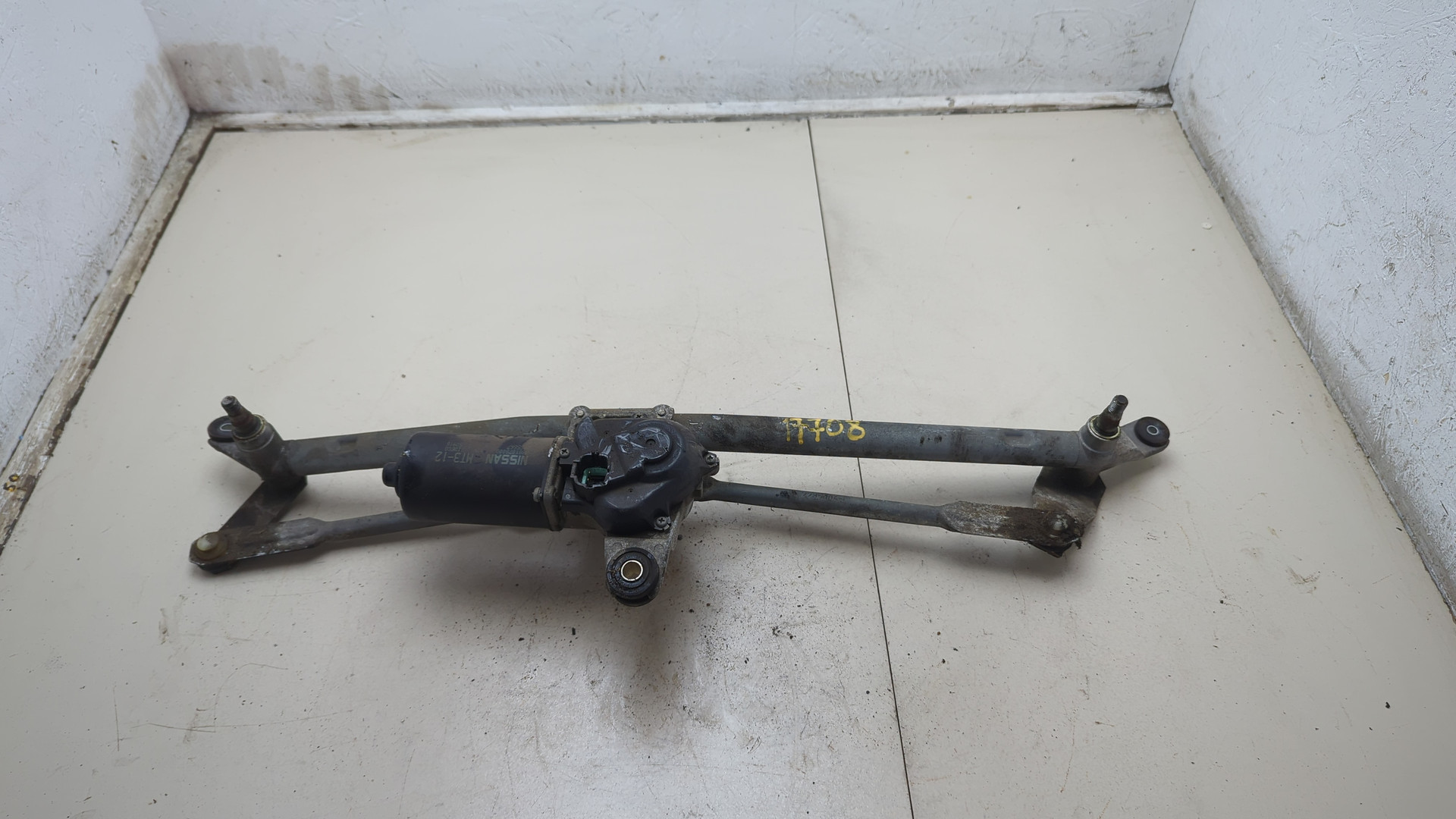 Трапеция стеклоочистителей