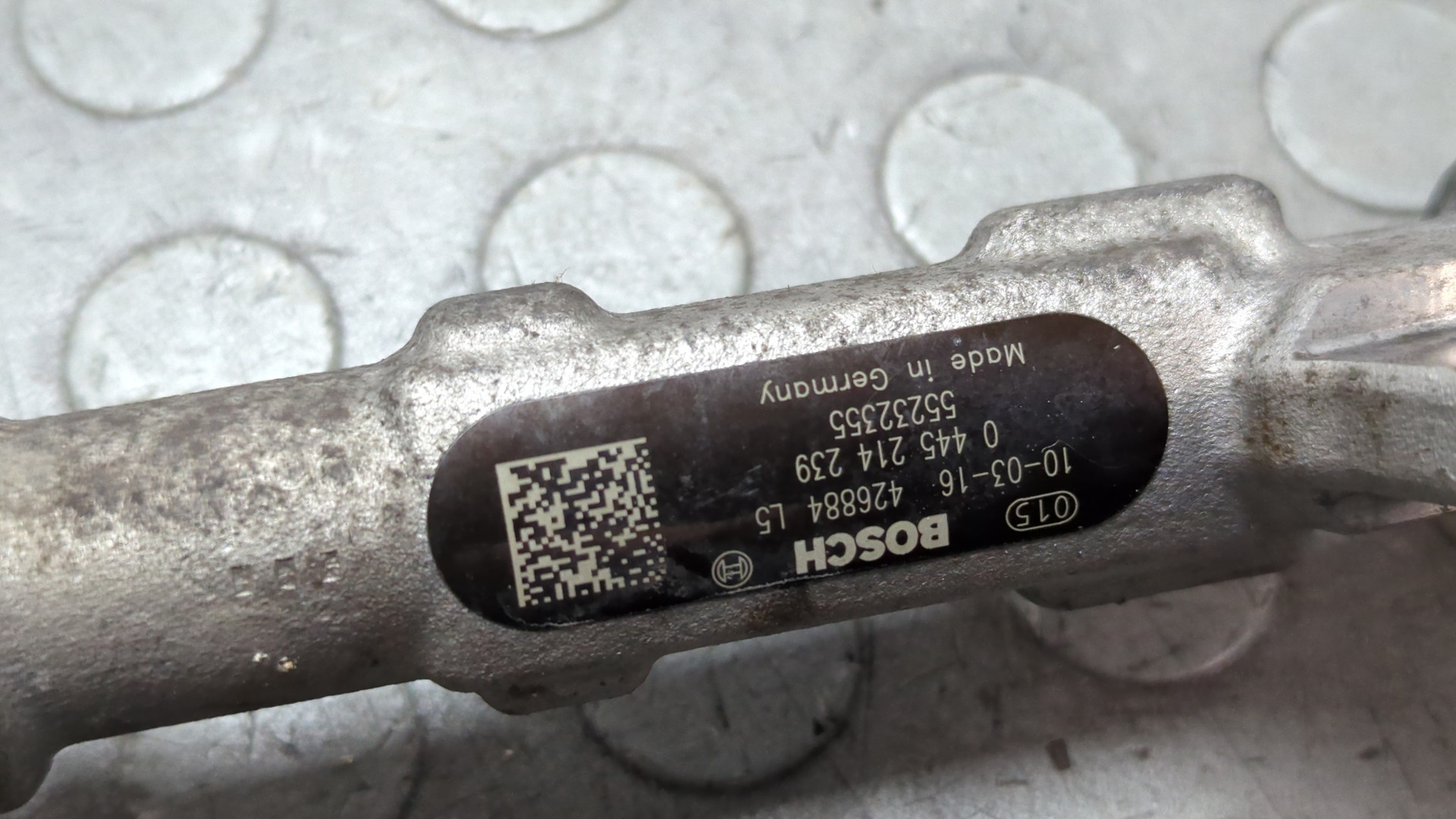 Рейка топливная (рампа)