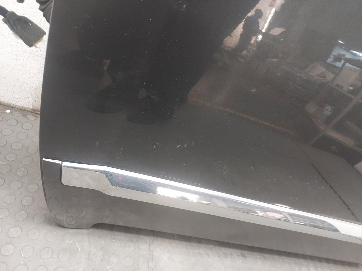 Дверь передняя левая