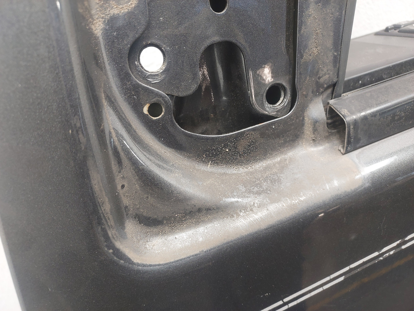 Дверь передняя левая