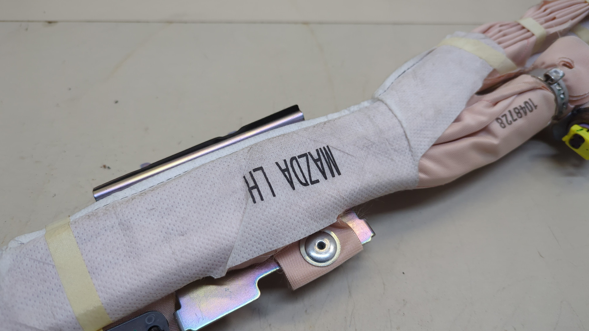 Подушка безопасности боковая (шторка)