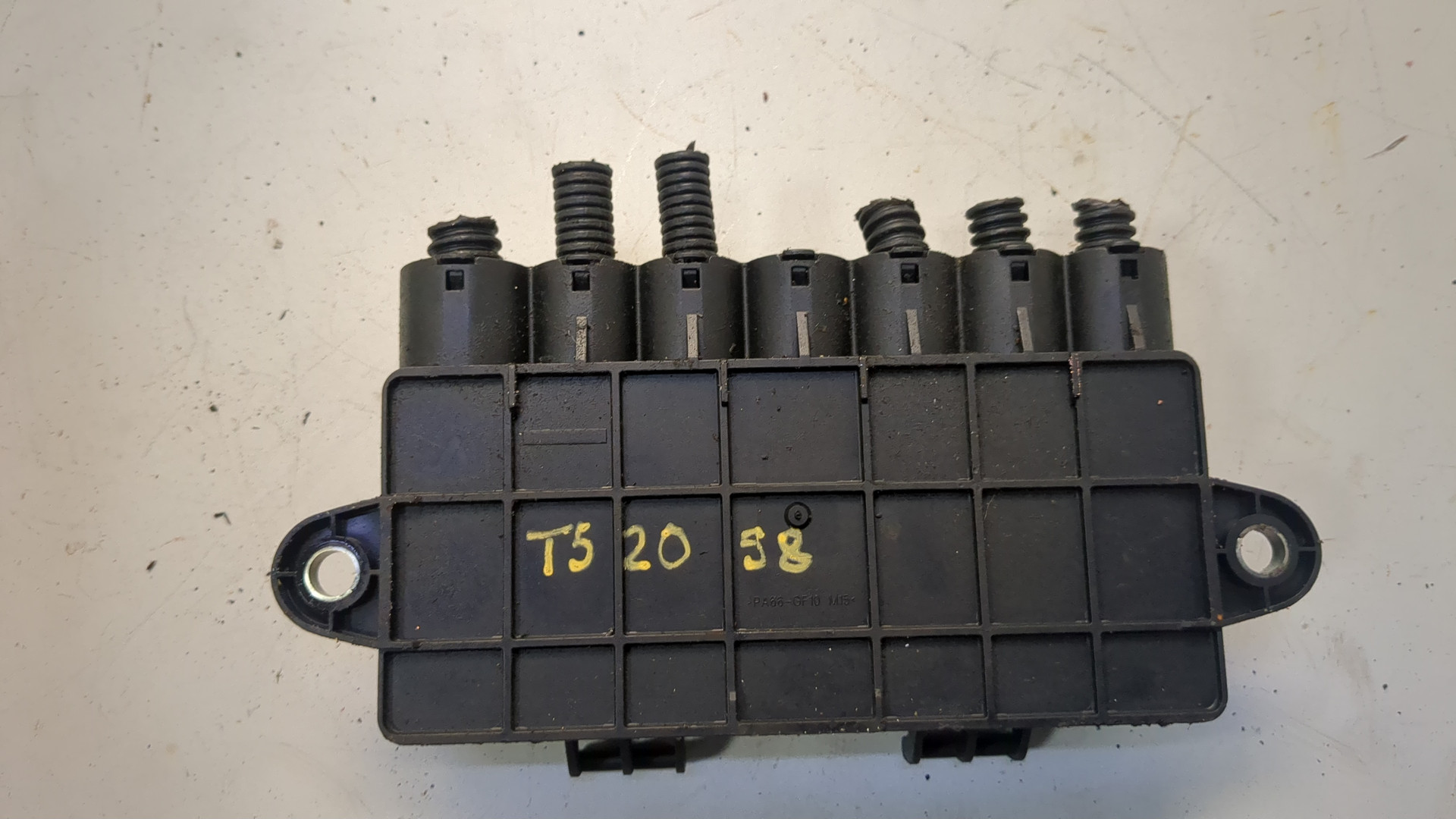 Блок предохранителей