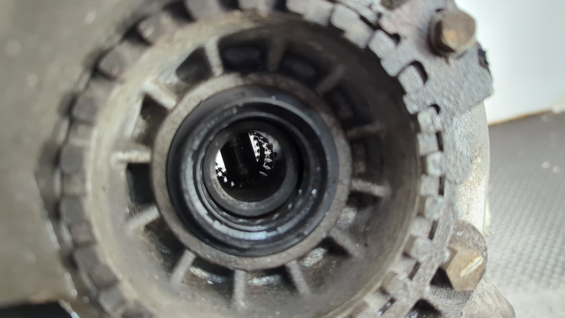 МКПП (механическая коробка переключения передач)