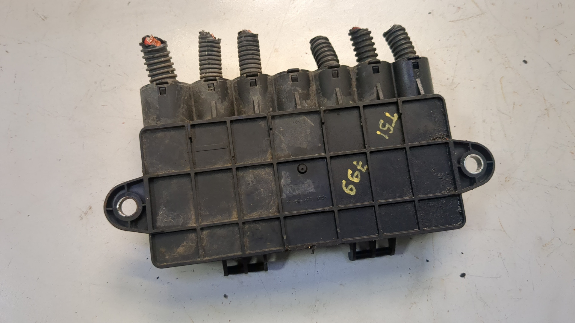 Блок предохранителей