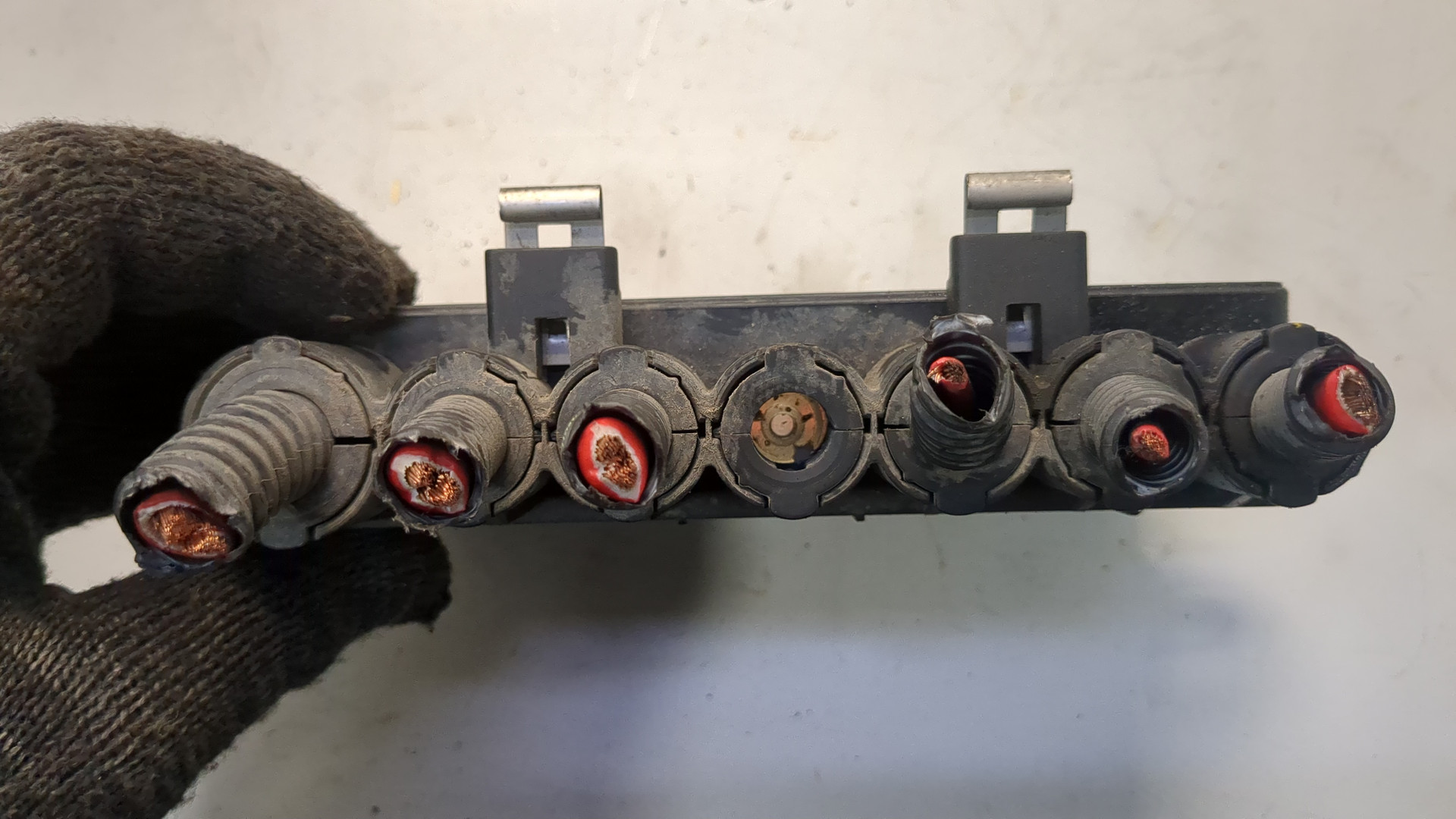 Блок предохранителей