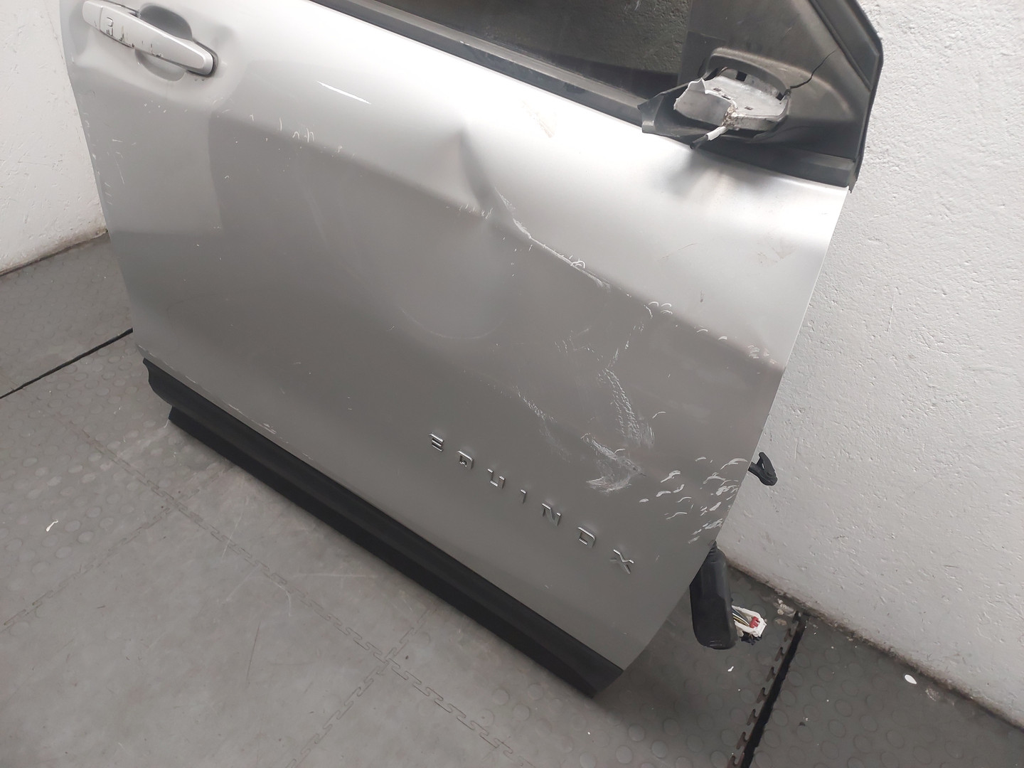 Дверь передняя правая