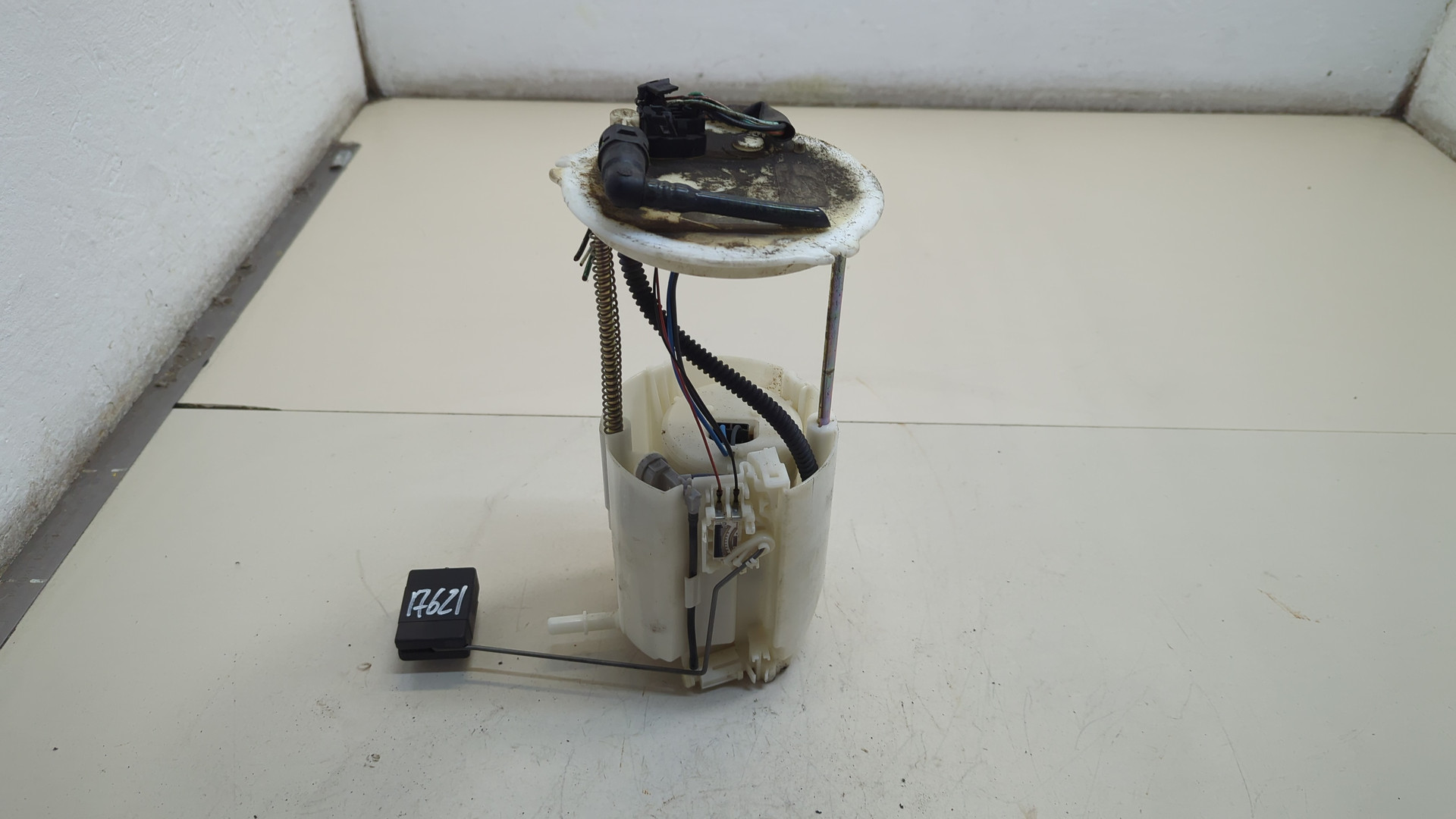 Насос топливный электрический